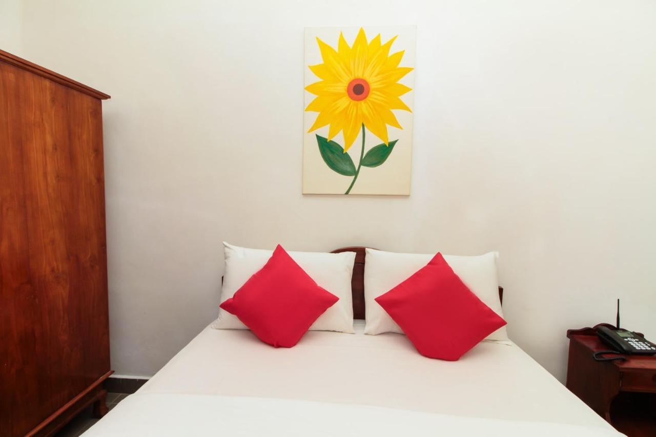 קולומבו Sea View Hotel מראה חיצוני תמונה